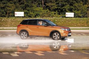 Špičkový Driving Camp v Zsambeku neďaleko Budapešti hostil prvé európske stretnutie Prinx Chengshan.